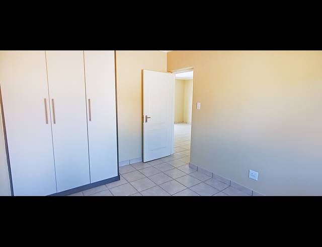 1,080M² APARTMENT BLOCK FOR SALE IN RYNFIELD AH
